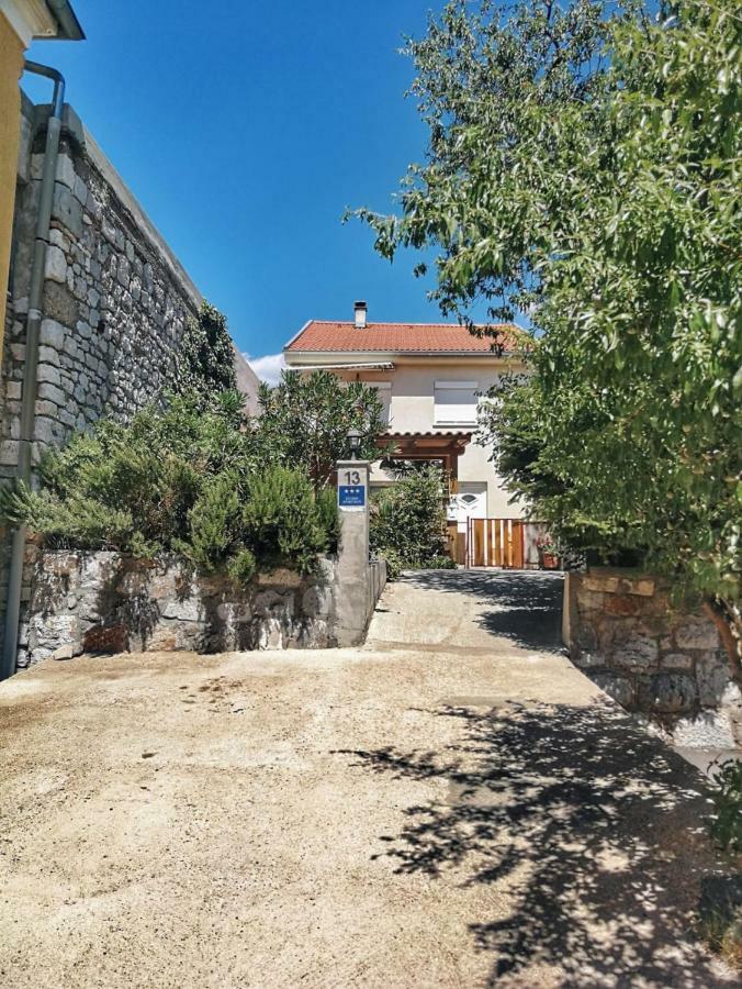 Jasmina Apartment